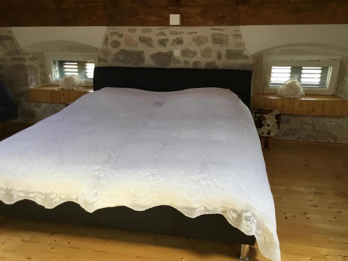 فيلا Stein Haus بيروفاتش المظهر الخارجي الصورة